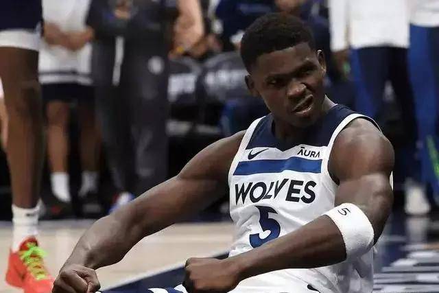 巴萨有意曼联前锋拉什福德 可能租借方式加盟巴萨